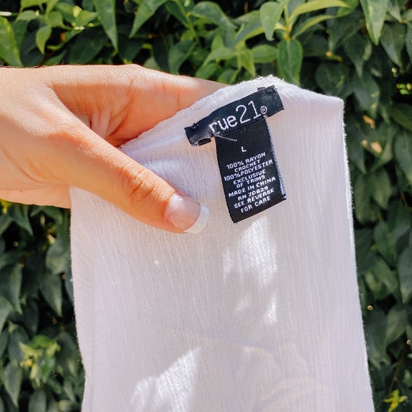 Rue 21 // Angelic Cold Shoulder Top - Picture 6 of 6